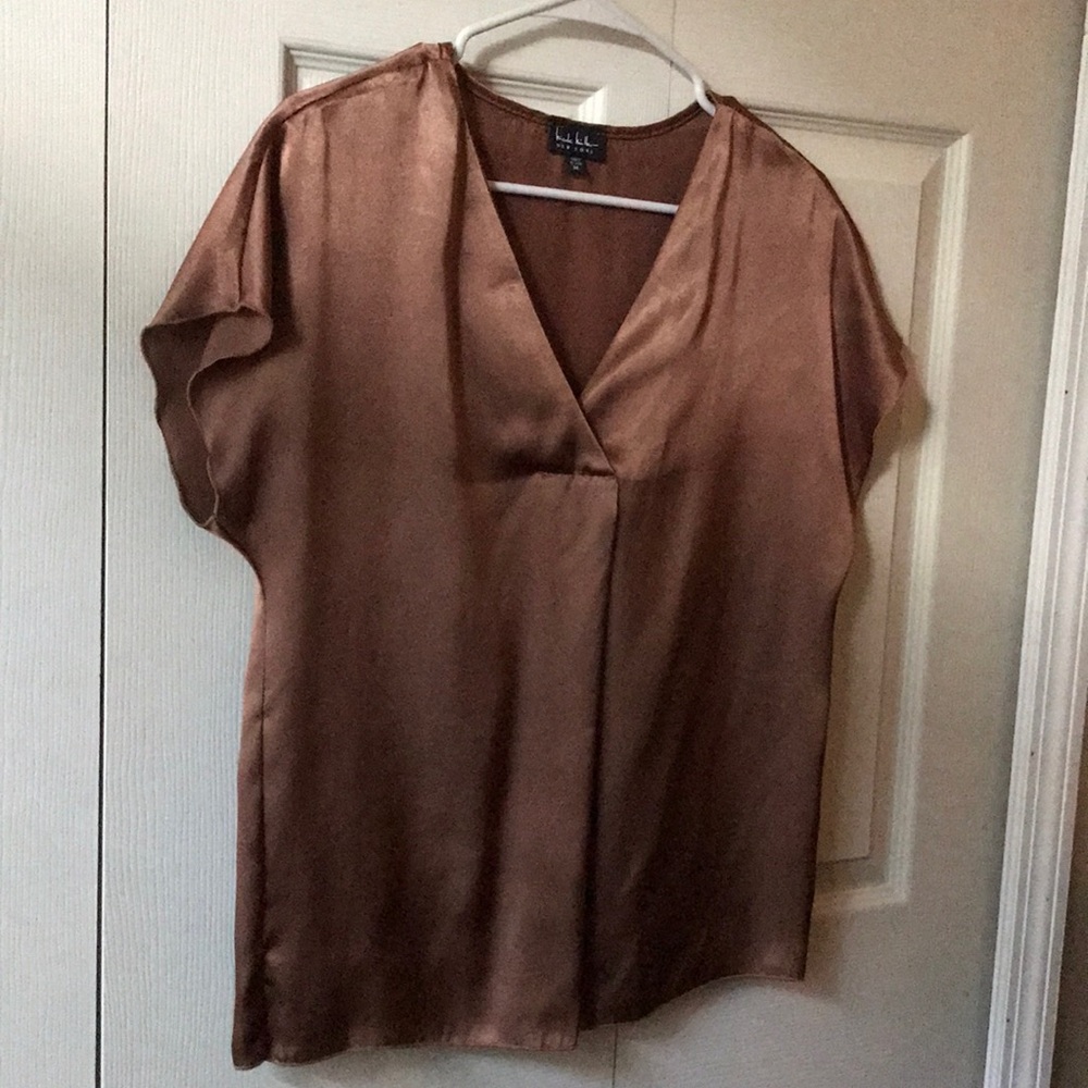 LulaRoe Copper Satin V-Neck Women's Top